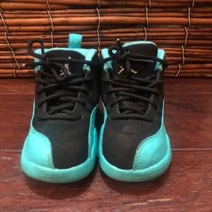 Jordan 12’s